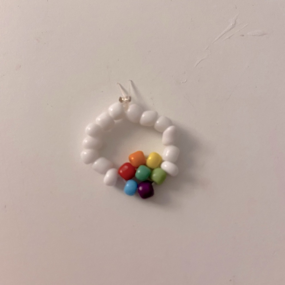 handmade beaded ring w/ rainbow beaded flower